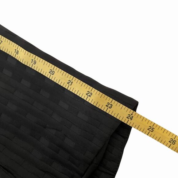 Vtg Women's Black Geometric Quilted Button Front Mid Length Coat - Plus 3X - Picture 7 of 9